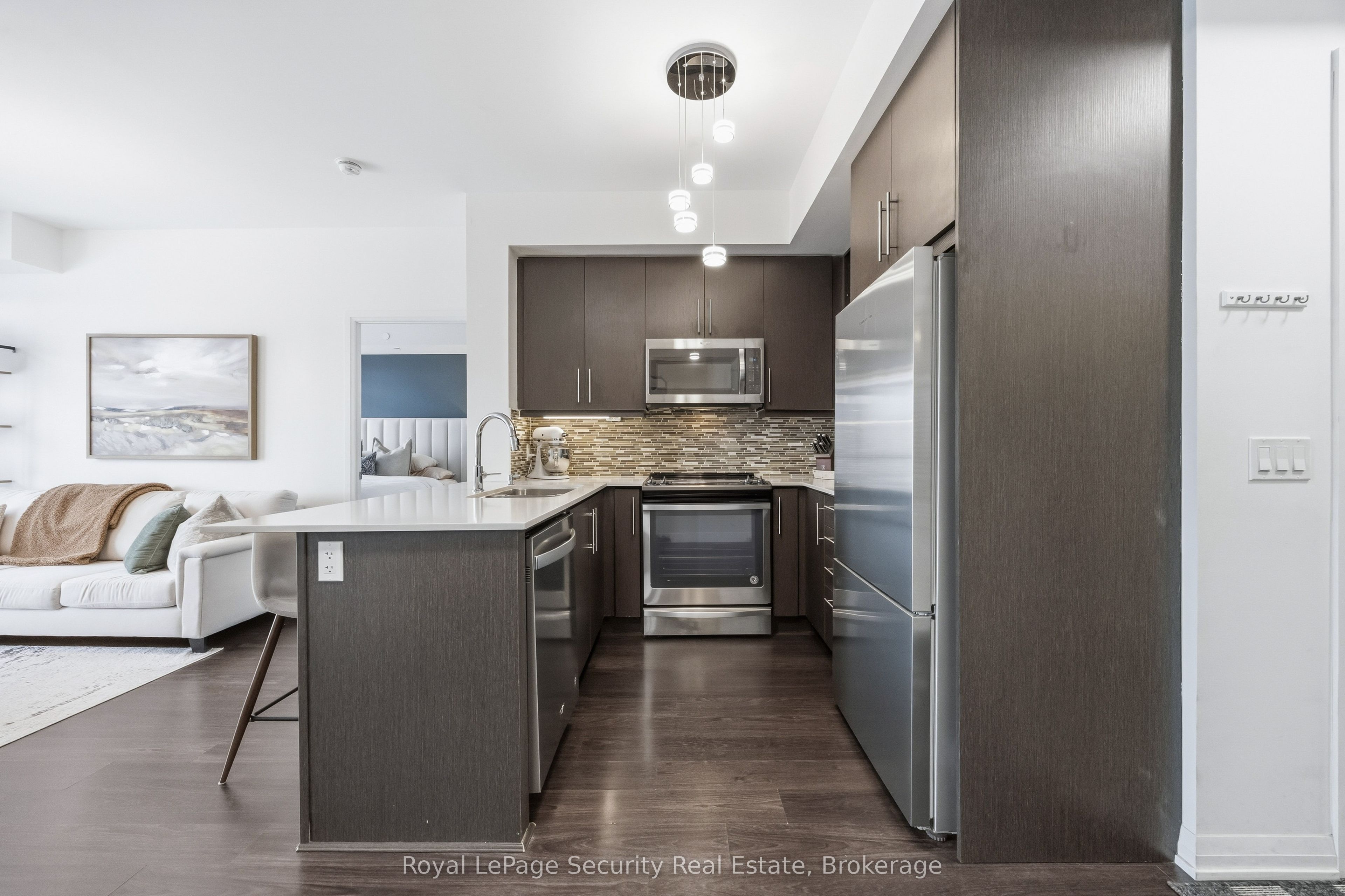 65 Oneida Crescent 1409