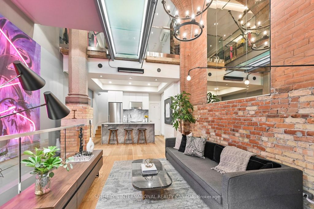 Photo of 40 Westmoreland Avenue #TH7, Toronto, ON M6H 2Z7 (MLS # W12465535)