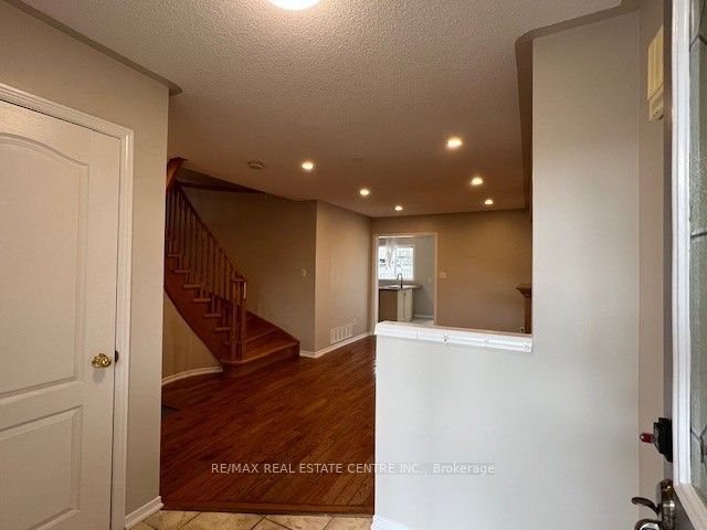 2103 Shady Glen Road