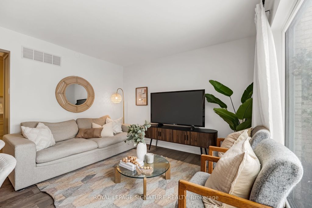 Photo of 34 Sugar Millway N/A, Toronto, ON M2L 1R6 (MLS # C13047744)