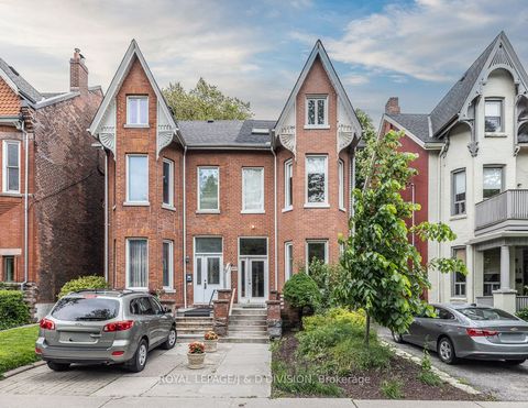 187 Crawford Street Toronto ON M6J 2V5