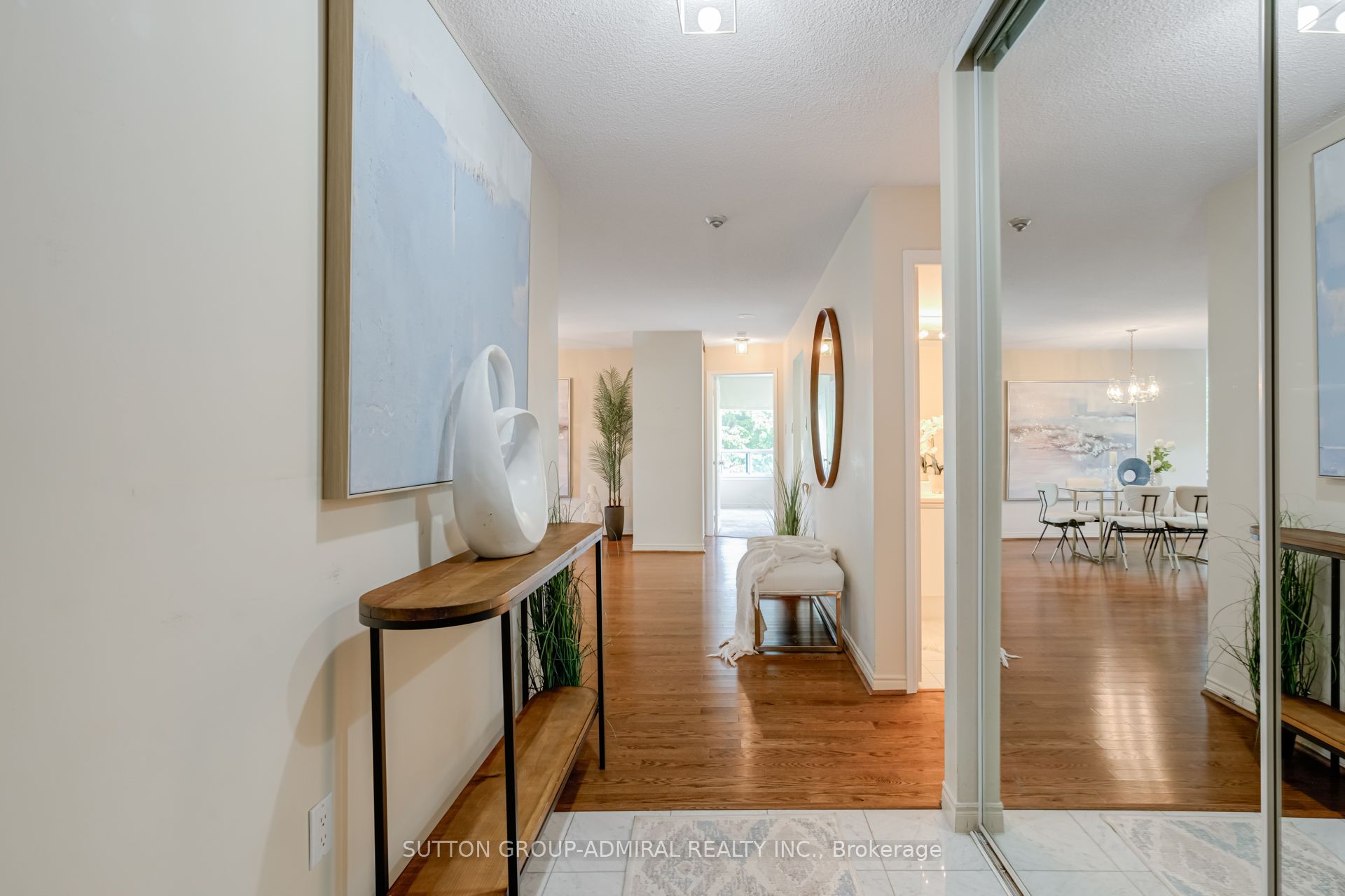 7250 Yonge Street 311