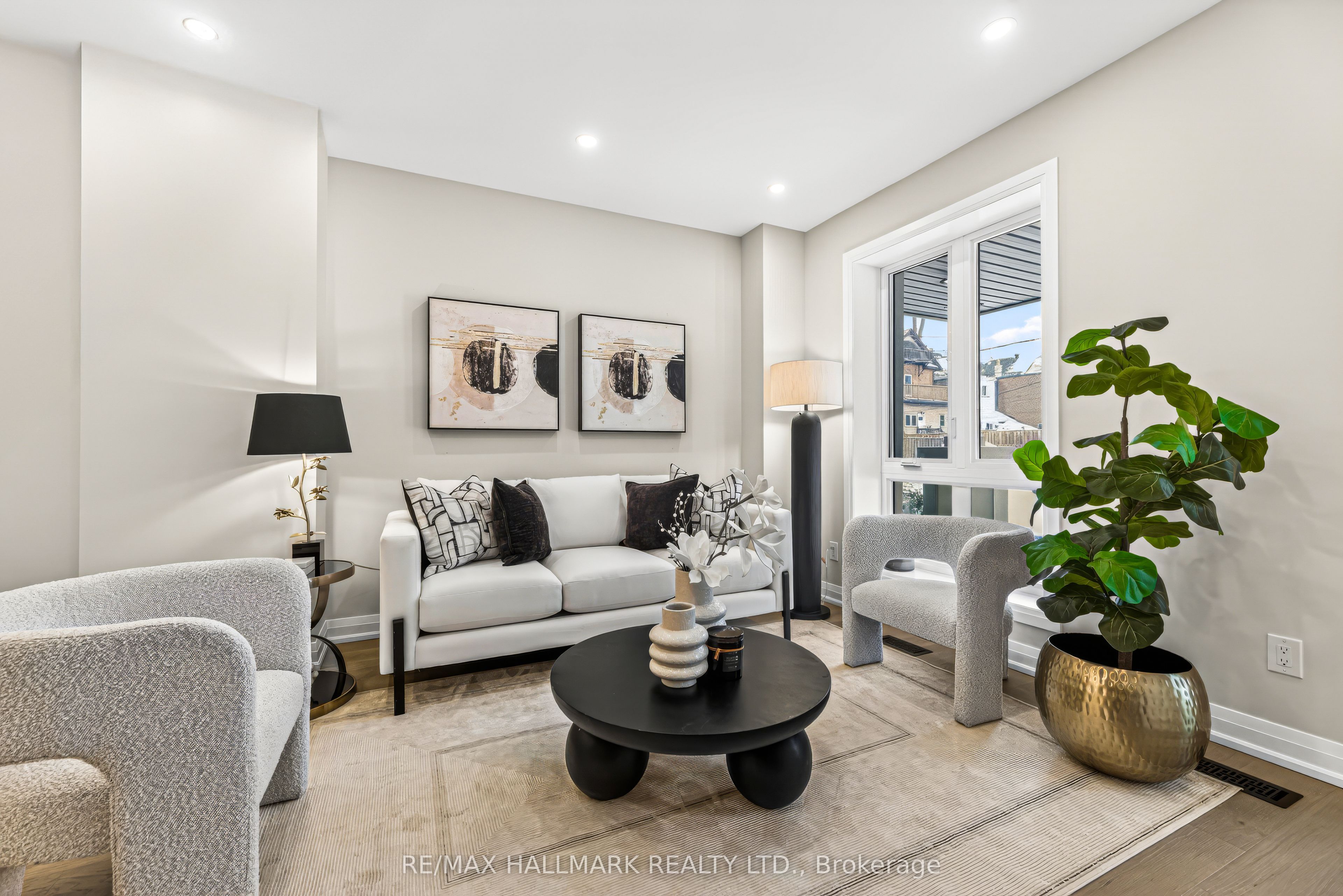 47 Harcourt Avenue