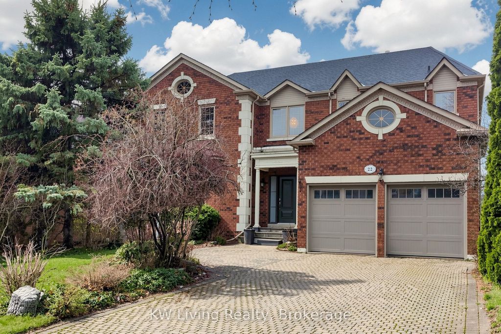 Photo of 22 Ava Crescent, Richmond Hill, ON L4B 2W9 (MLS # N13075548)