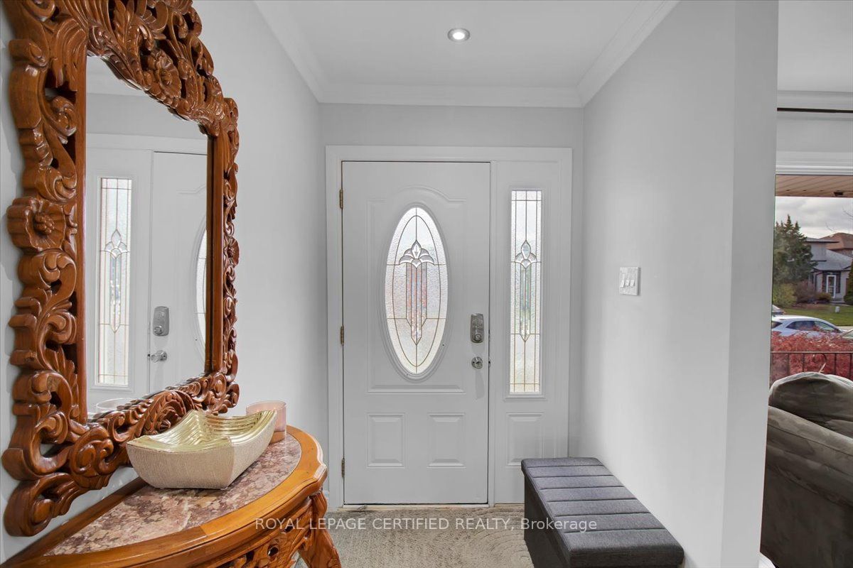 35 Trenholme Crescent