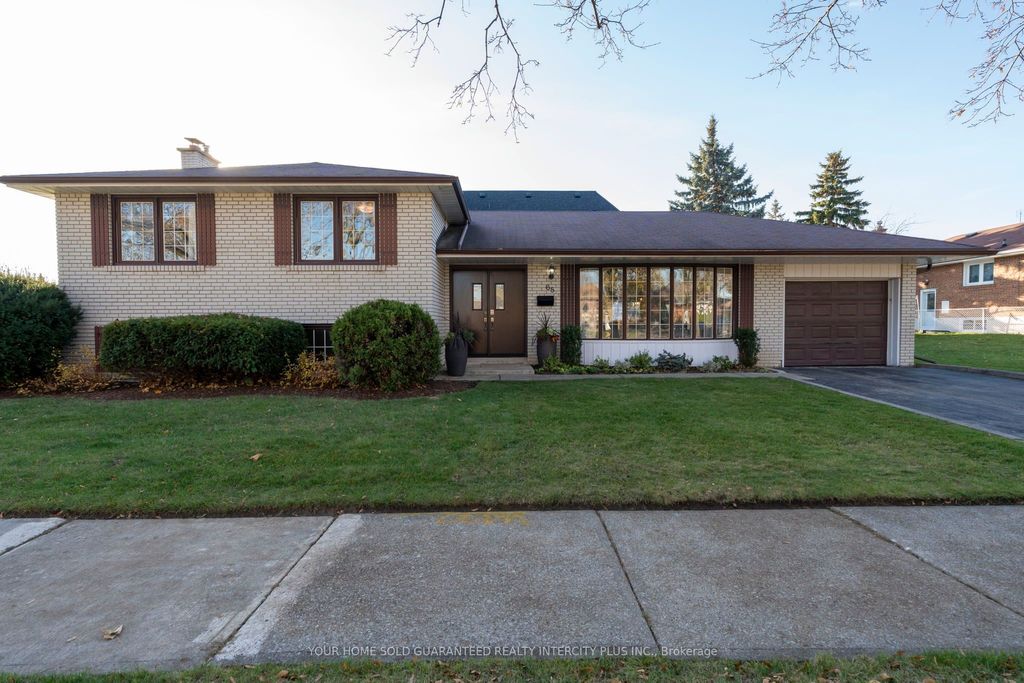 Photo of 68 Brampton Road, Toronto, ON M9R 3J7 (MLS # W12582312)