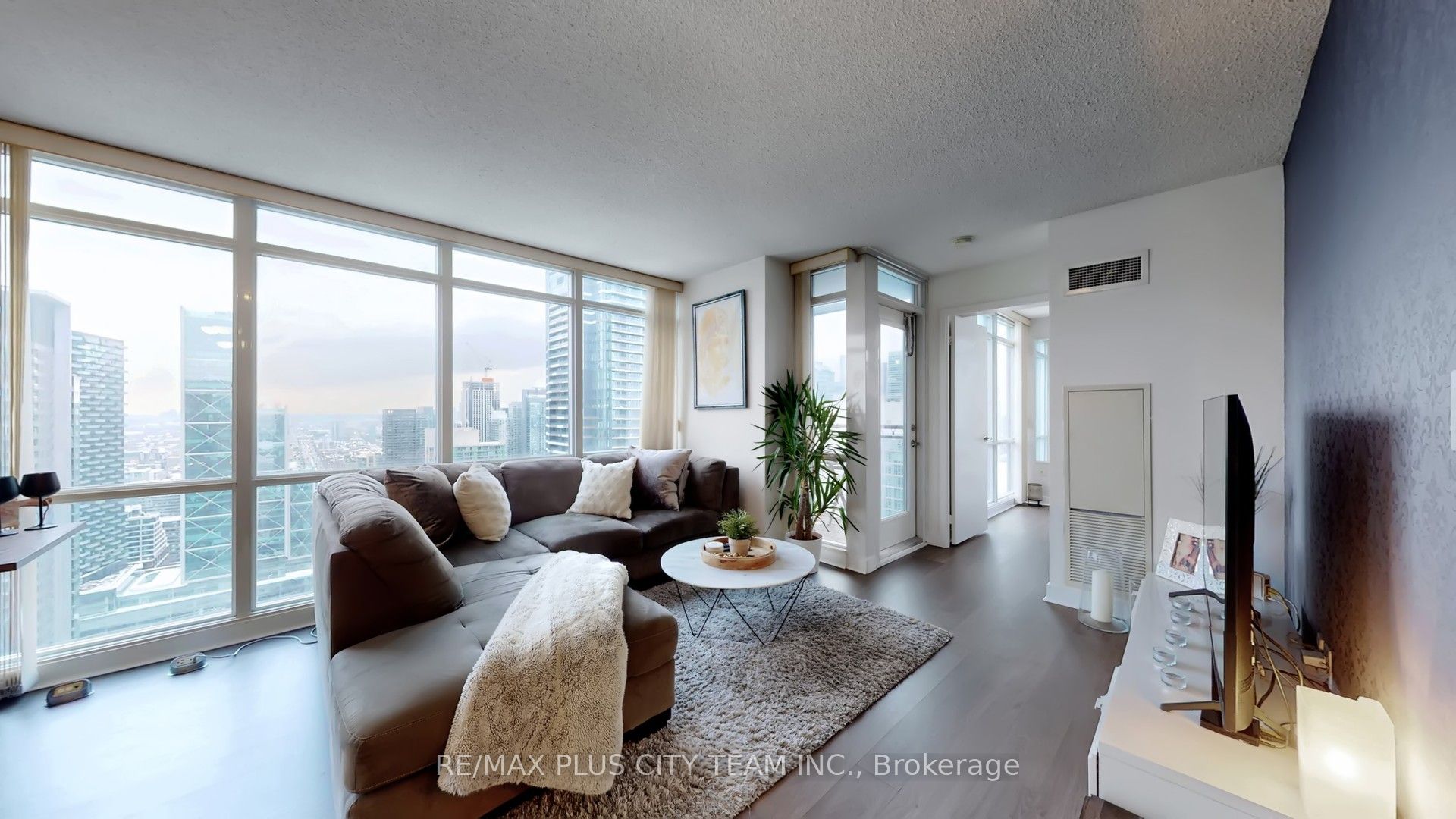 11 Brunel Court 5106