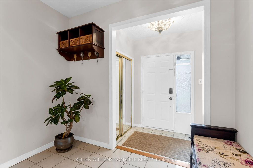 Photo of 16 Homeland Avenue, Hamilton, ON L8E 4X2 (MLS # X12987764)