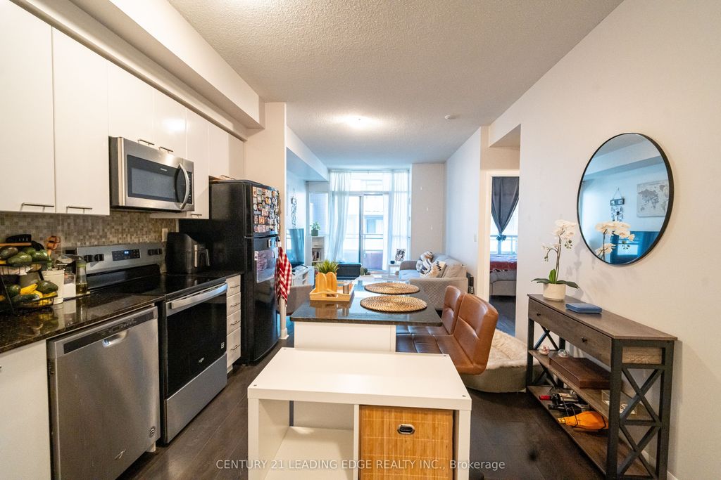 Photo of 15 BRUYERES Mews #517, Toronto, ON M5V 0A7 (MLS # C13103460)