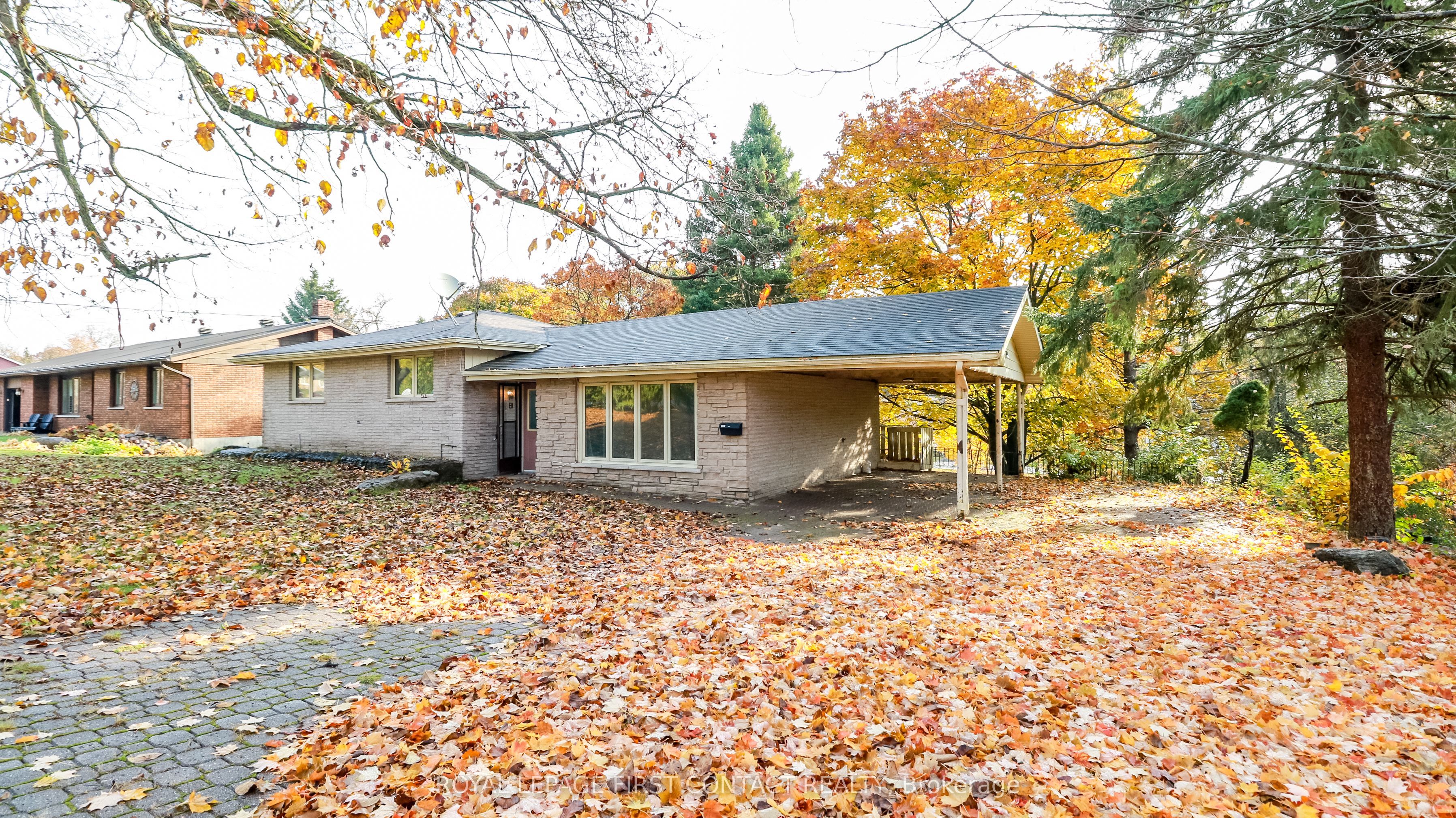 Photo 1 of 50 — 18 Kennedy Drive, Kawartha Lakes, ON K0M 1N0