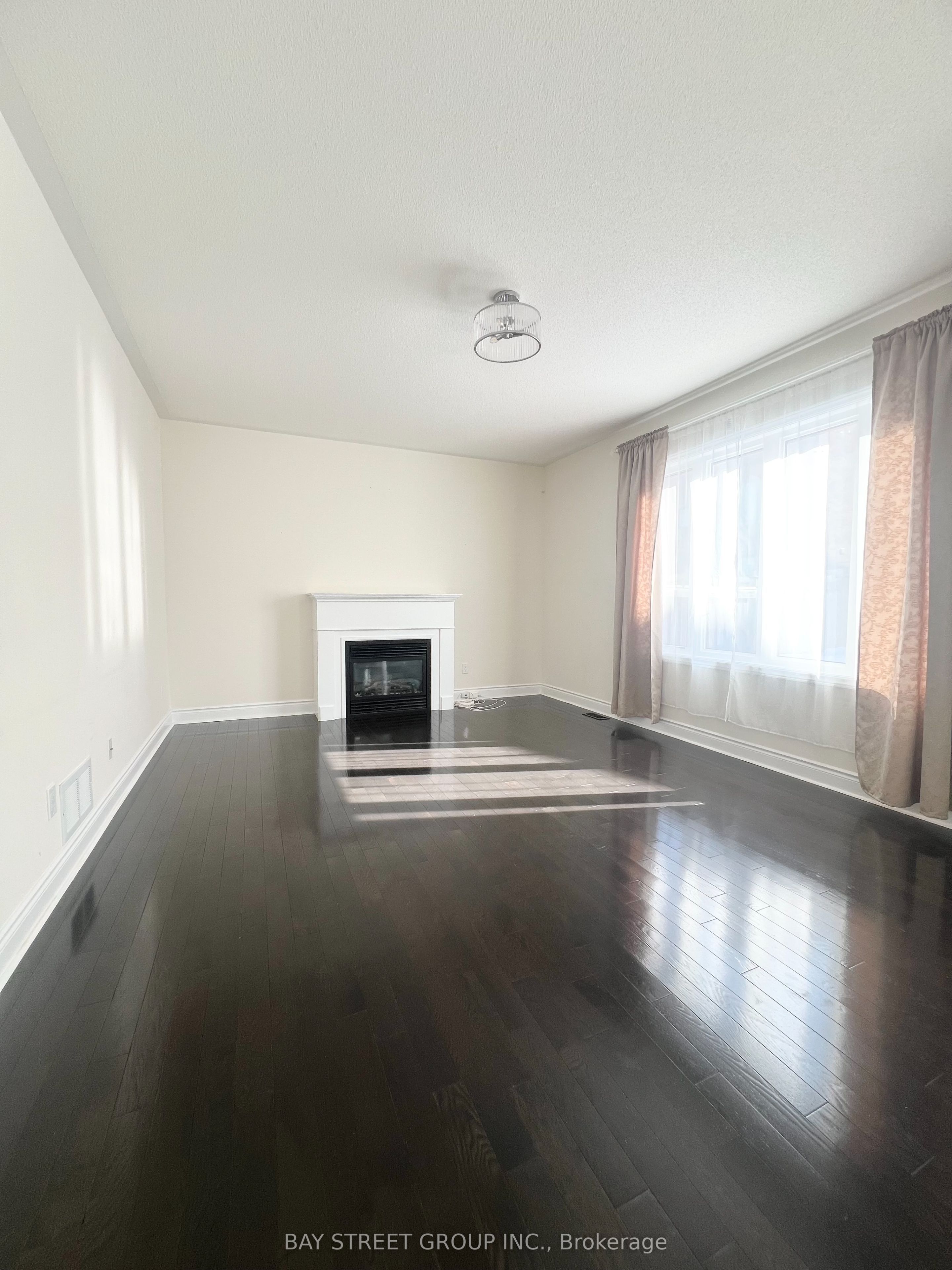 1018 Wilbur Pipher Circle