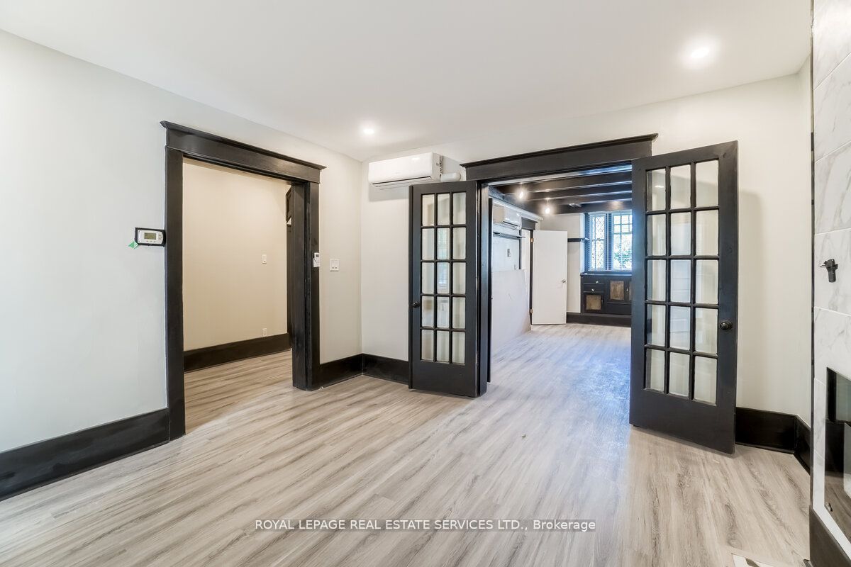 31 Tyndall Avenue