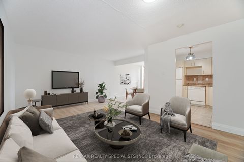61 Markbrook Lane 101 Toronto ON M9V 5E7