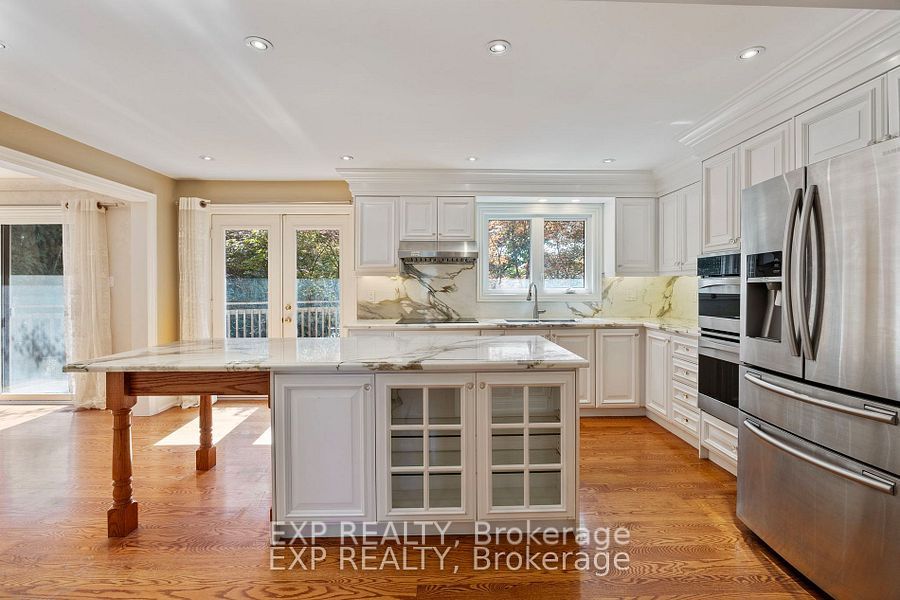 70 Hemingway Crescent