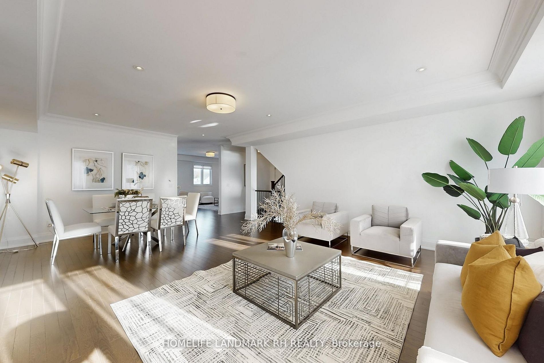 386 Highway 7 N/A E TH #8