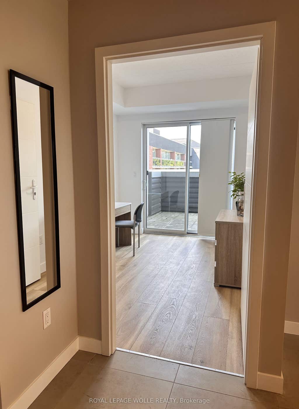 Photo of 280 Lester Street #404, Waterloo, ON N2L 0G2 (MLS # X13654232)