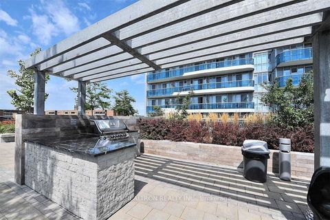 Property photo of 9471 yonge street 1621, richmond hill, ON l4c 0z5