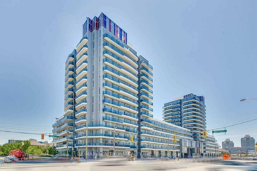 9471 Yonge Street 1621