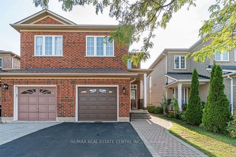 3419 Fountain Park Avenue Bsmt Mississauga ON L5M 7E4