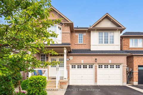 27 Hardgate Crescent Brampton ON L7A 3V7