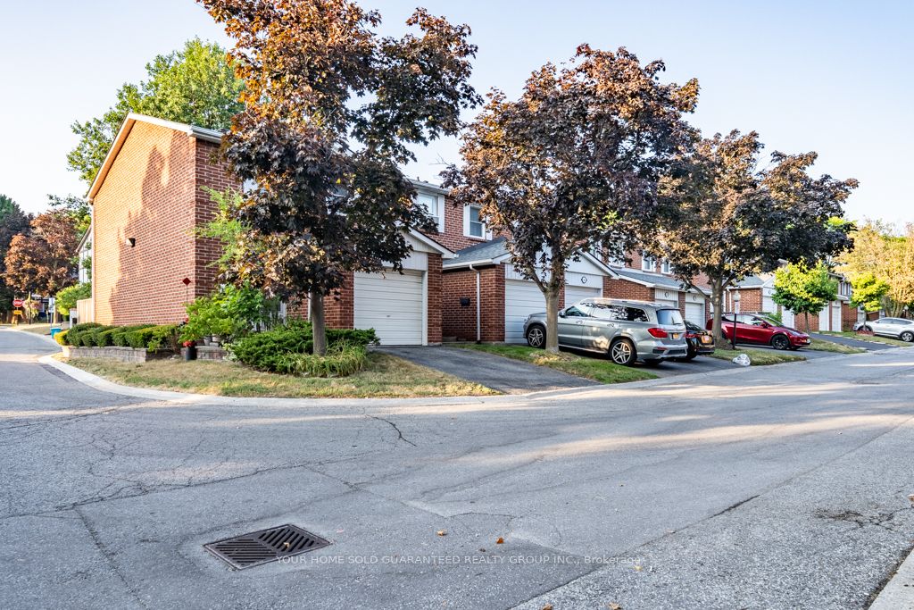 4 Harper Way