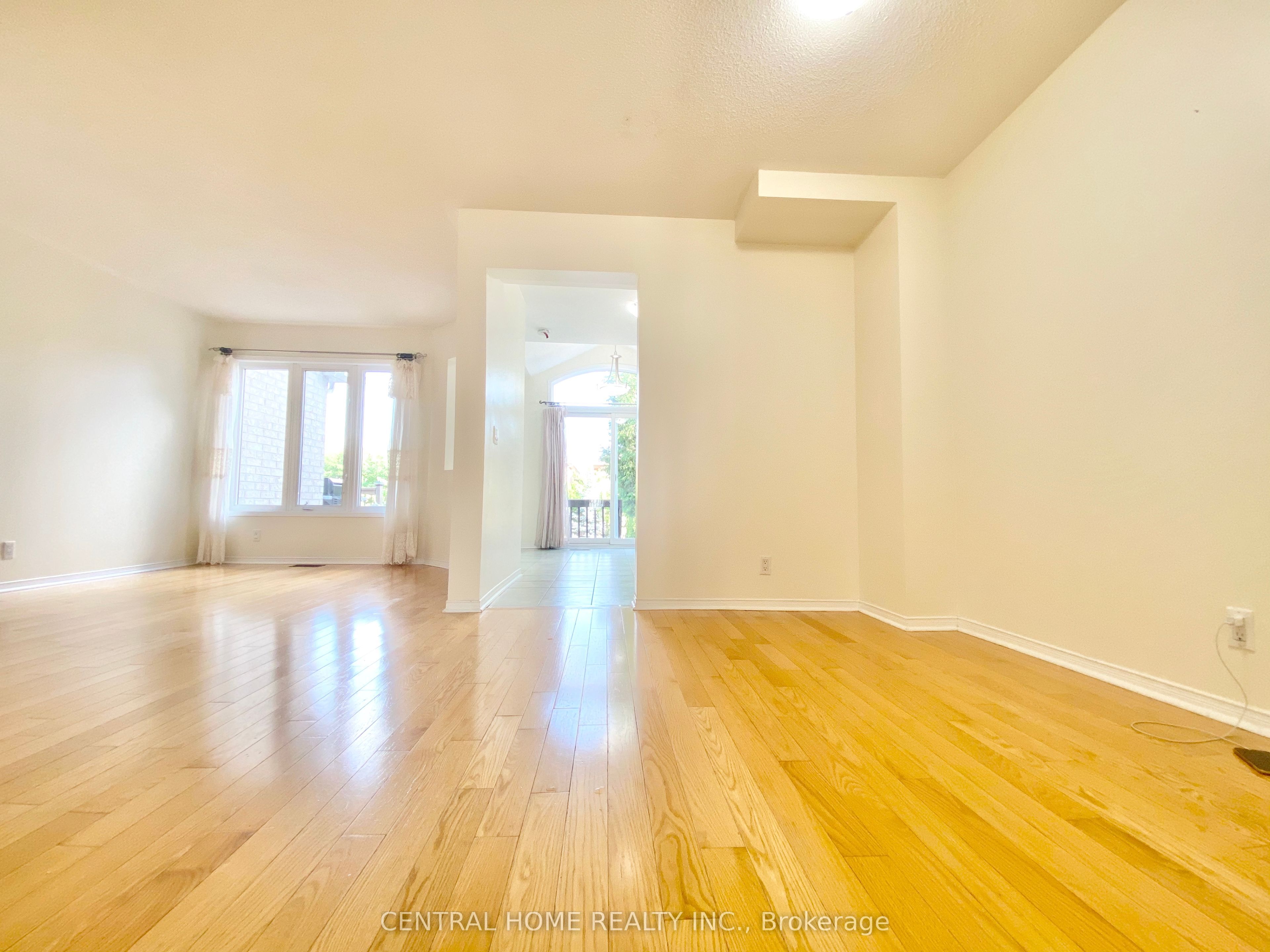 53 Silver Stream Avenue