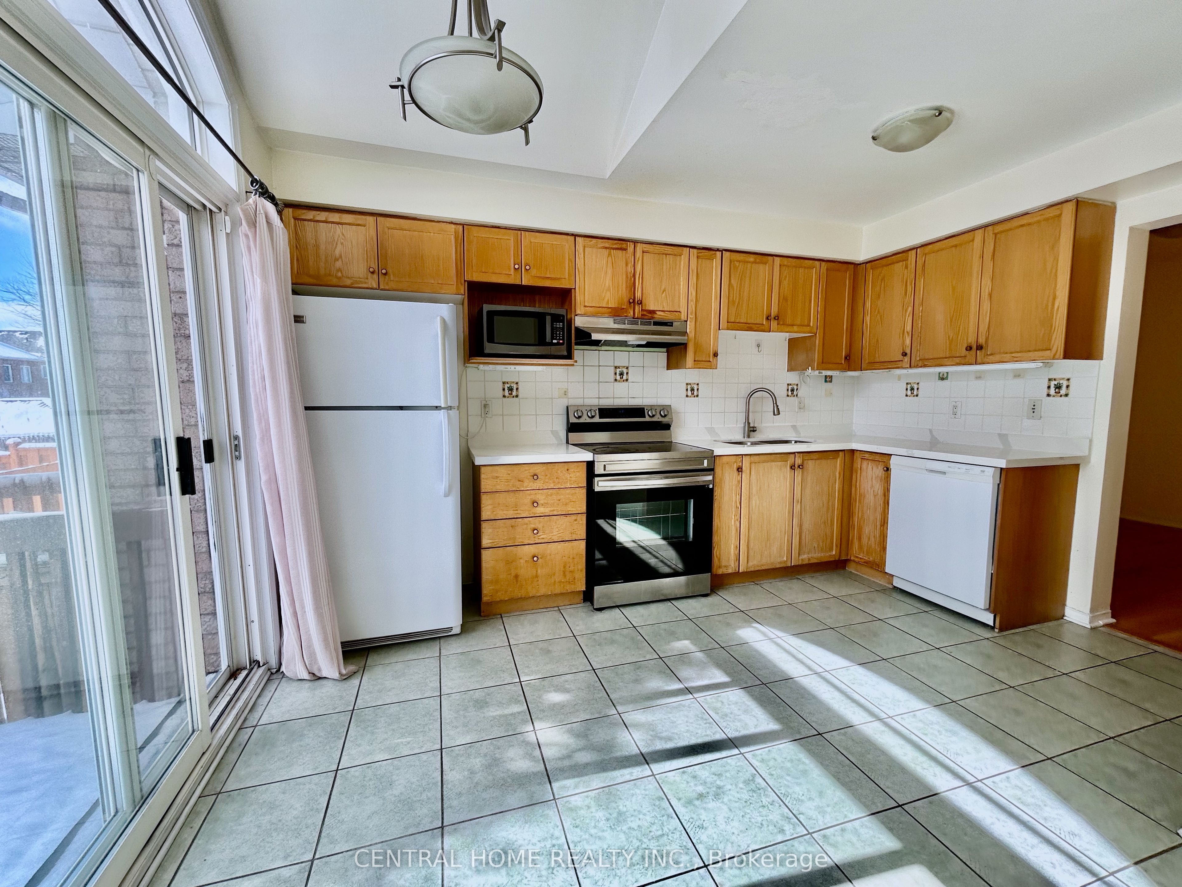 53 Silver Stream Avenue