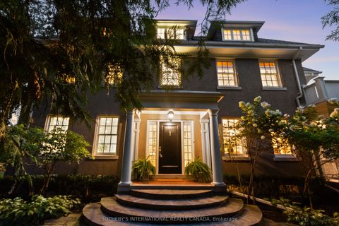 Photo of 24 Doncliffe Drive, Toronto, ON M4N 2E6 (MLS # C12459261)
