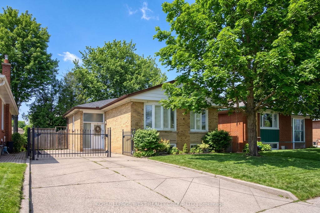 Photo of 12 Leavenworth Crescent, Toronto, ON M9C 1T4 (MLS # W13720056)