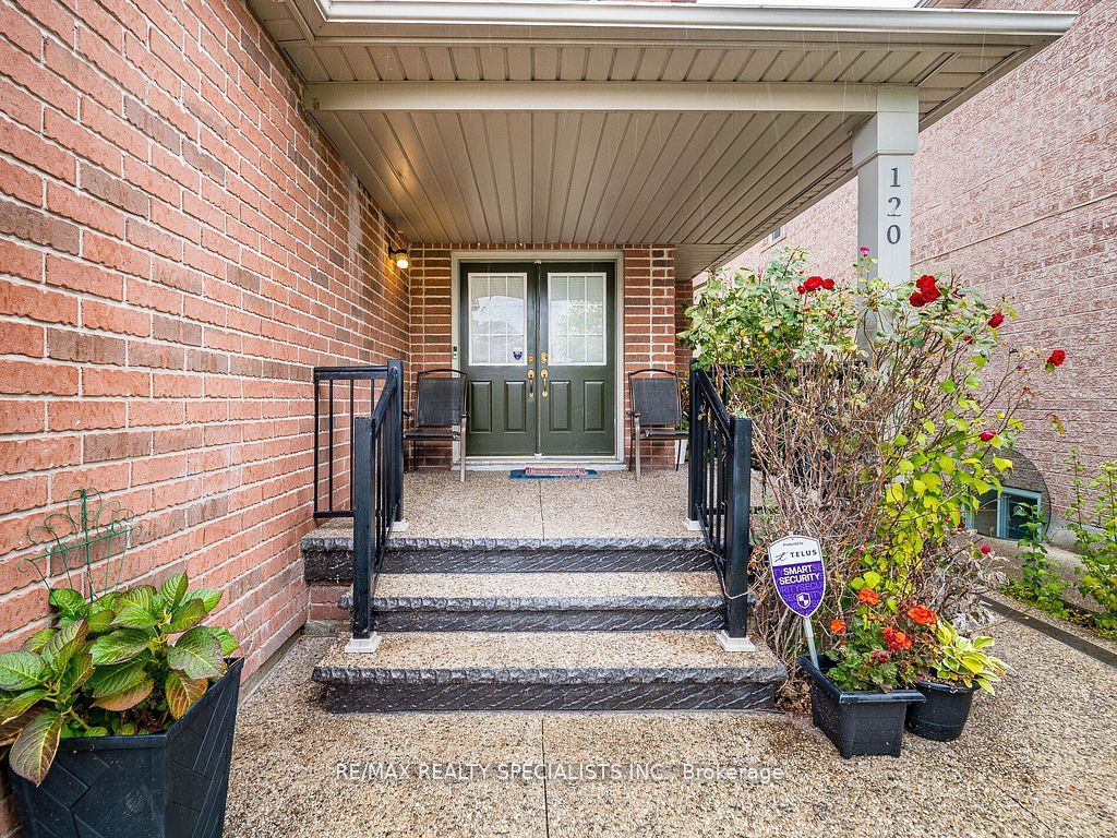 Photo of 120 Luella Crescent, Brampton, ON L7A 3H5 (MLS # W12653468)
