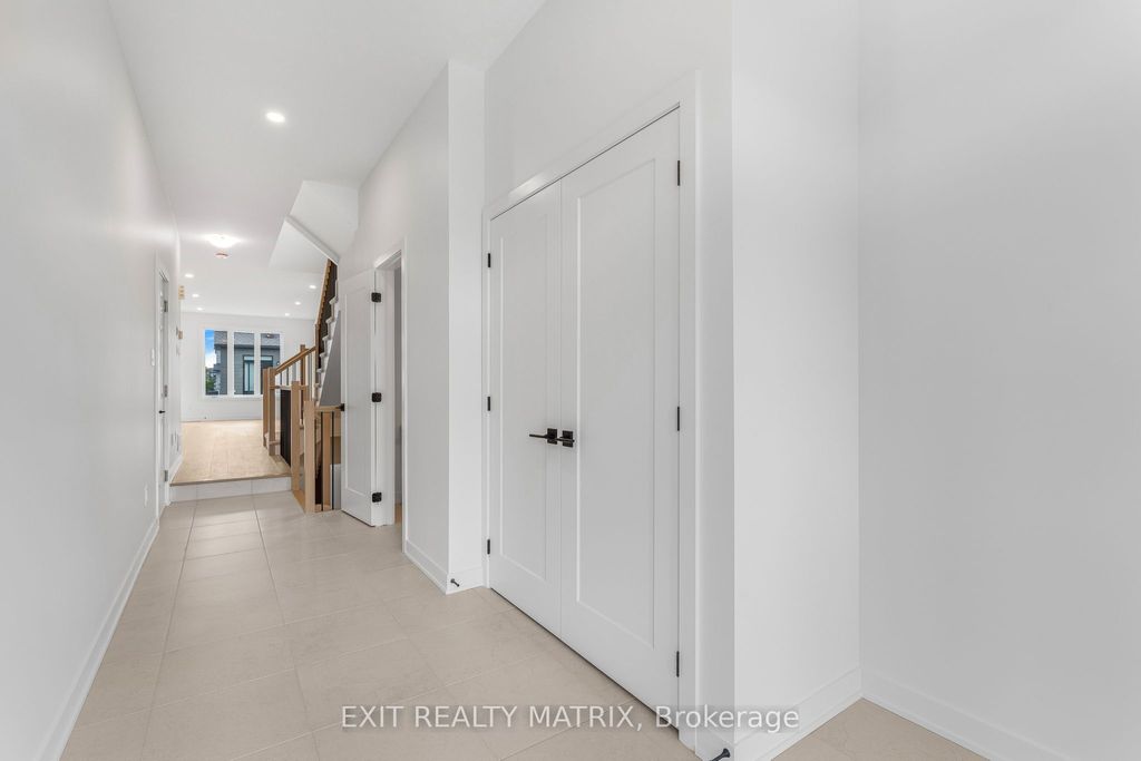 Photo of 937 Cologne Street, Russell, ON K0A 1W0 (MLS # X12779322)