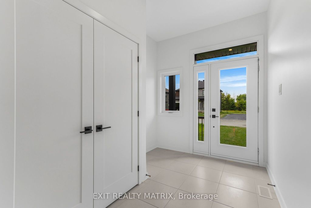 Photo of 937 Cologne Street, Russell, ON K0A 1W0 (MLS # X12779322)