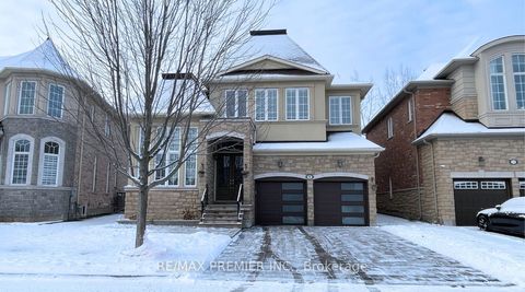 64 Heintzman Crescent Vaughan ON L6A 4T1