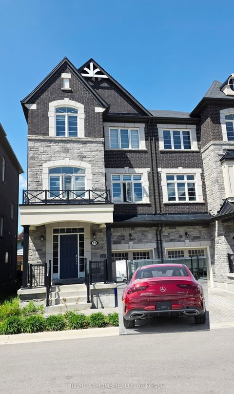 12 Globemaster Lane Richmond Hill ON L4E 1H3