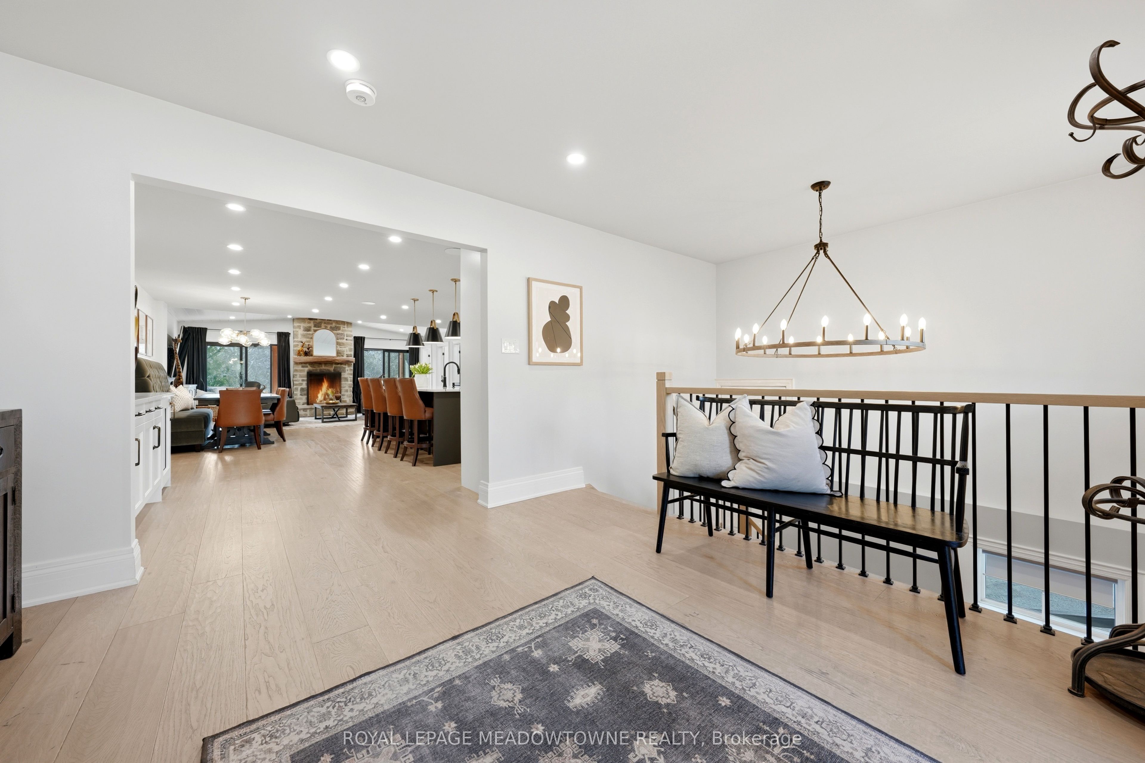 10916 22nd Side Road