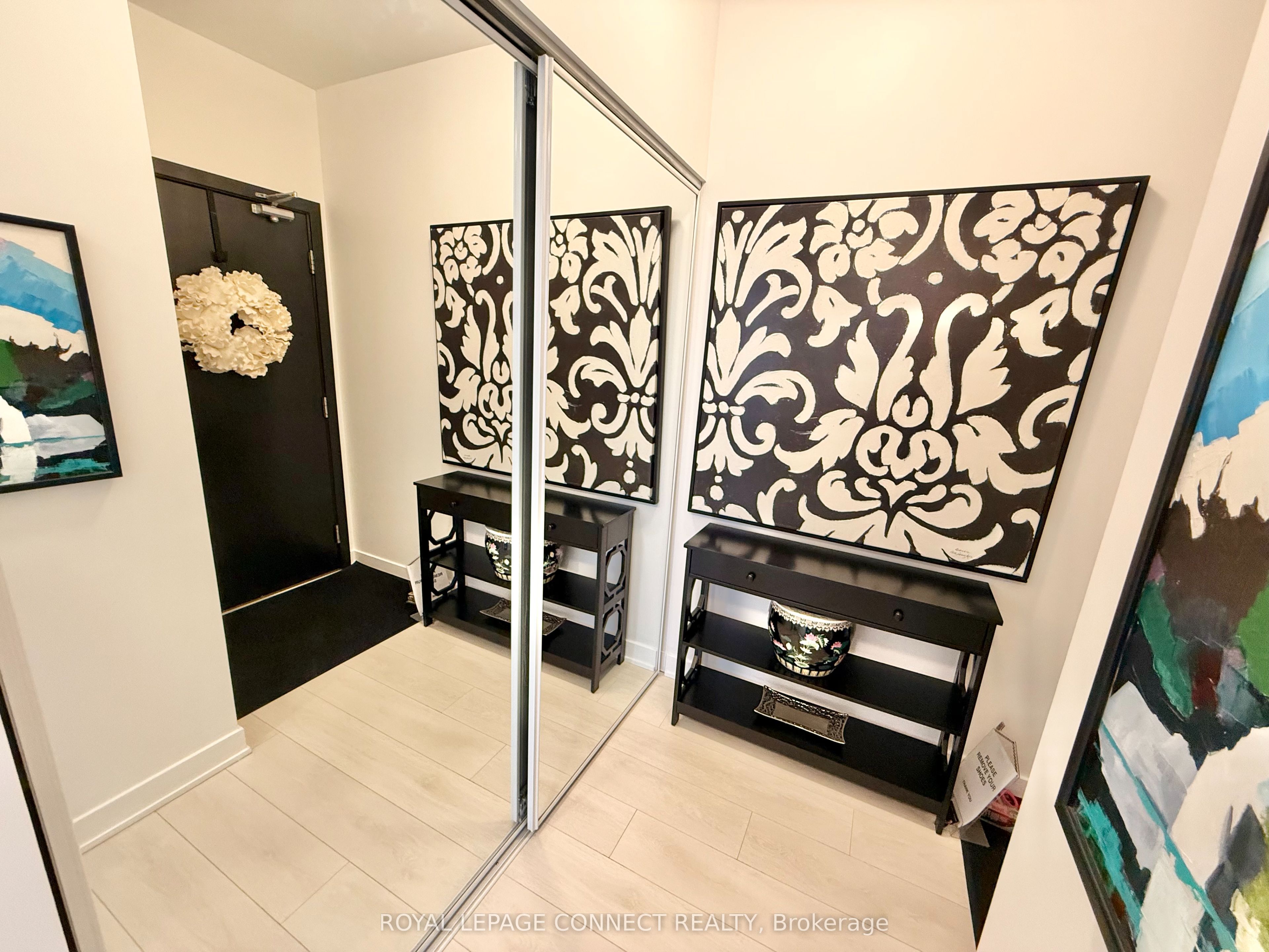 4633 Glen Erin Drive Ph04