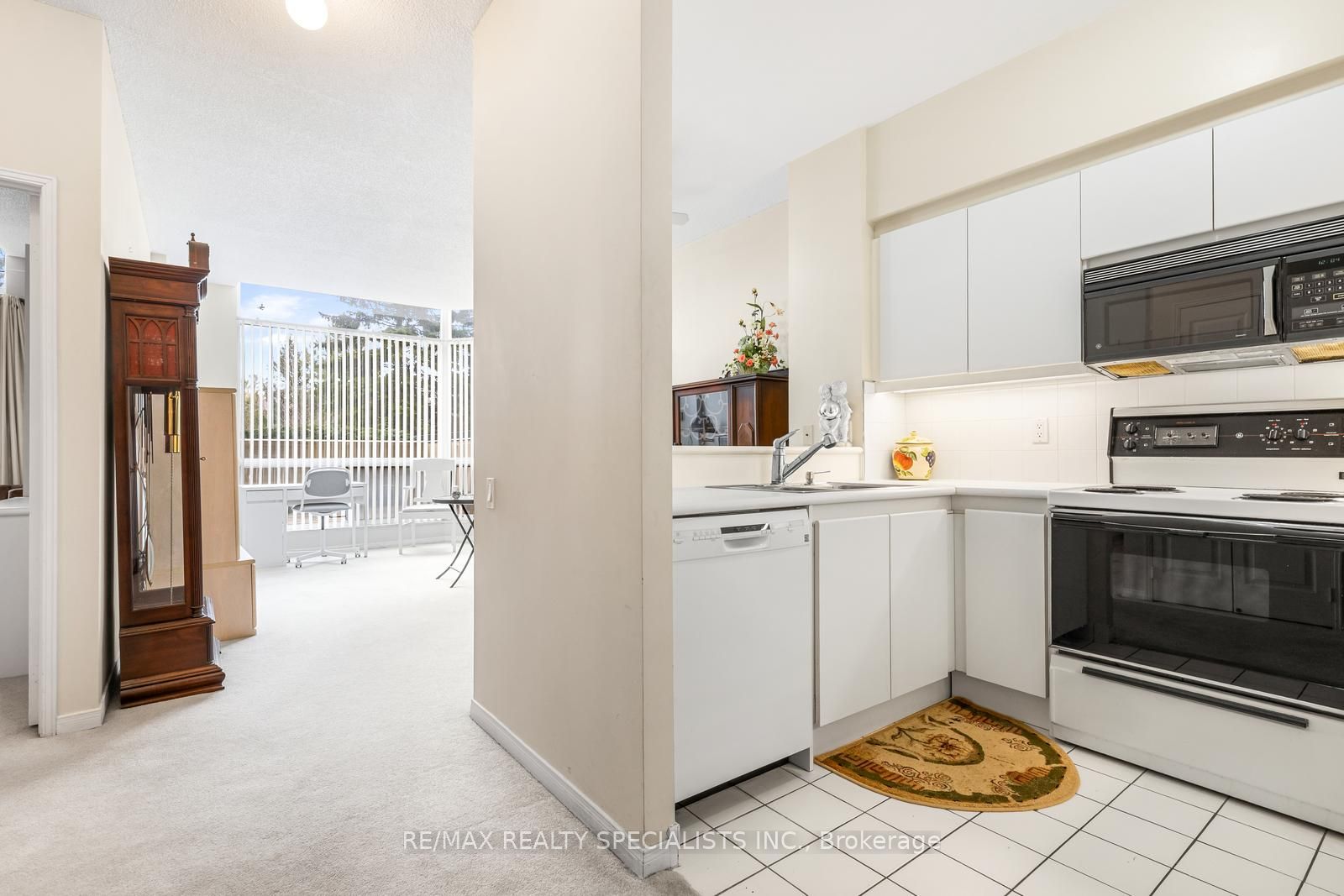 1800 The Collegeway N/A 107