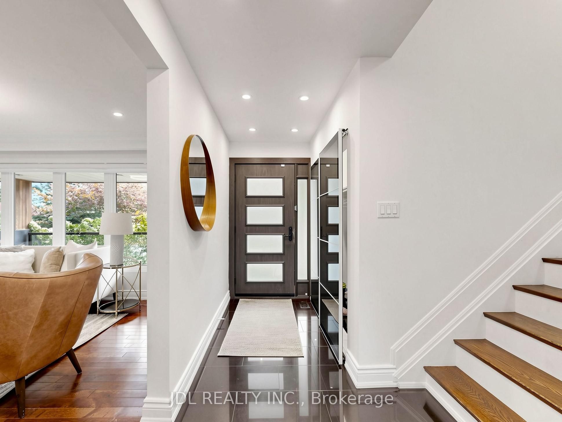 32 Ashmount Crescent