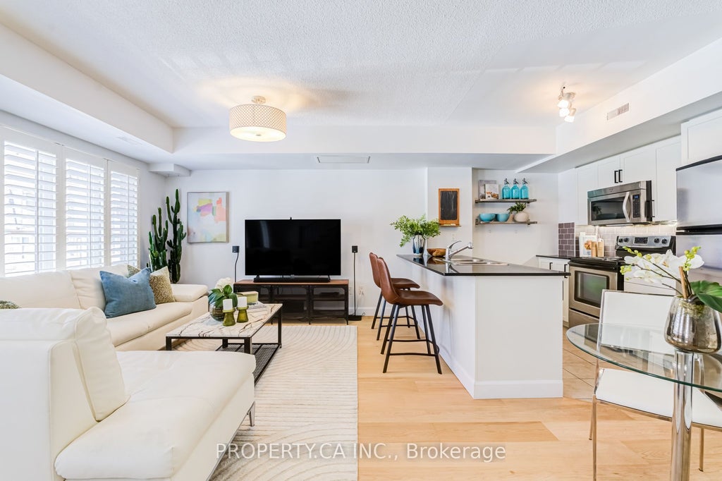 Photo of 25 Turntable Crescent #237, Toronto, ON M6H 4K8 (MLS # W13784422)