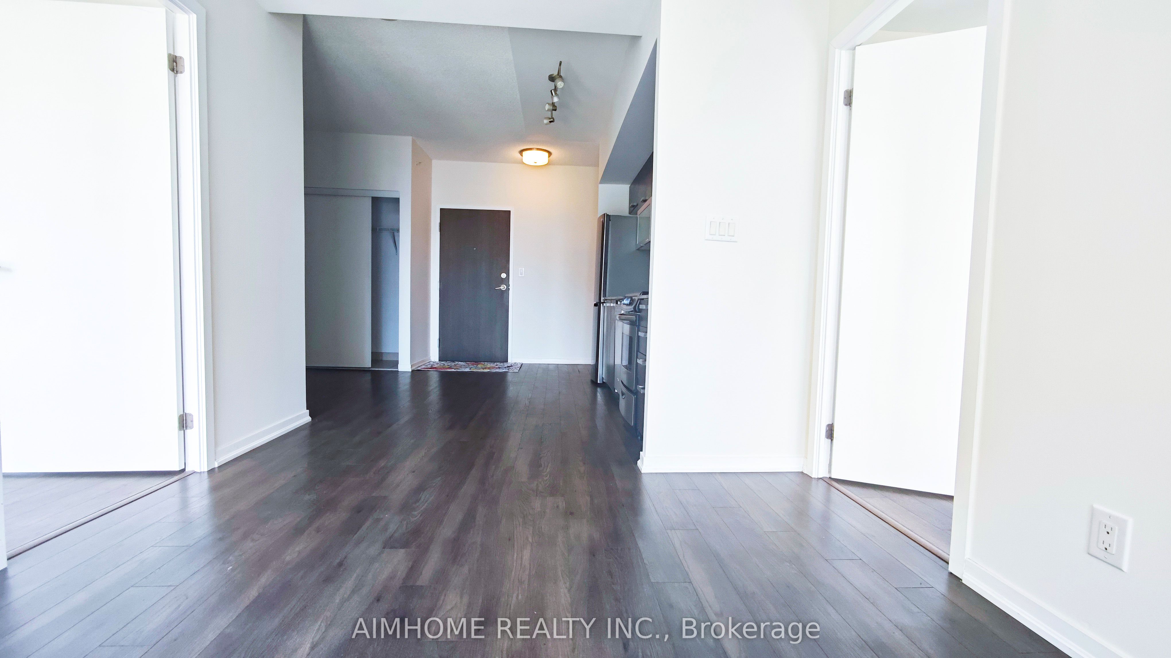 68 Abell Street 1107