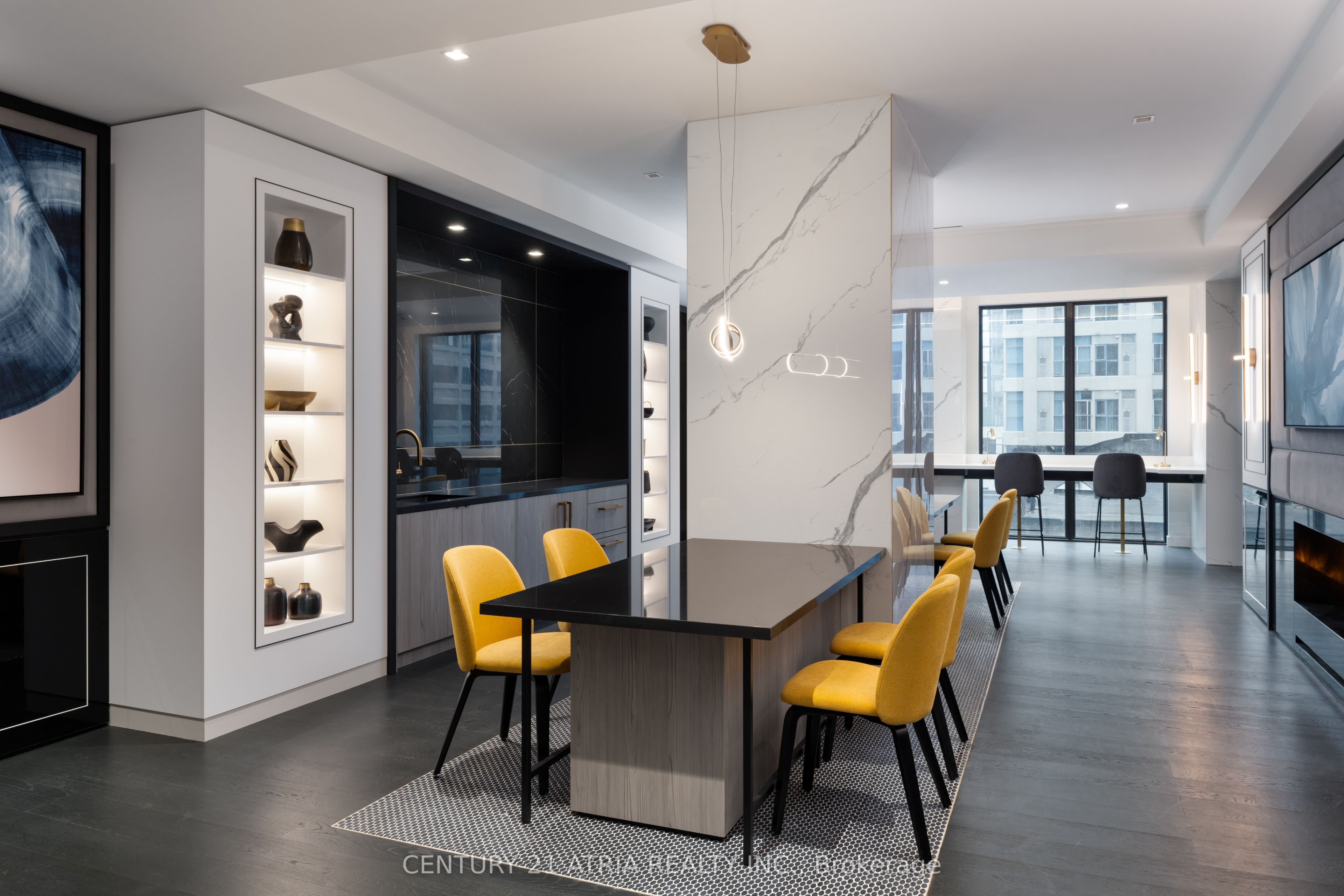 8 Wellesley Street W 2111