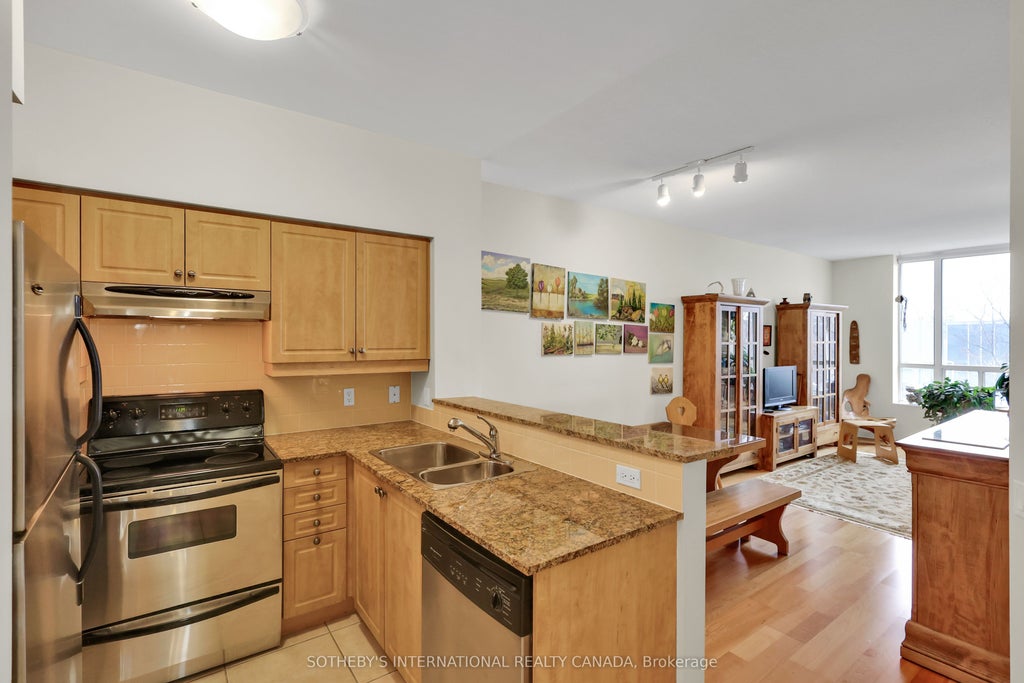 Photo of 481 Rosewell Avenue #407, Toronto, ON M4R 2J1 (MLS # C13838036)