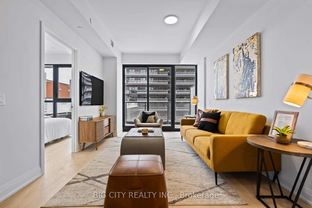 Photo of 33 Frederick Todd Way #908, Toronto, ON M4G 0C9 (MLS # C13639922)