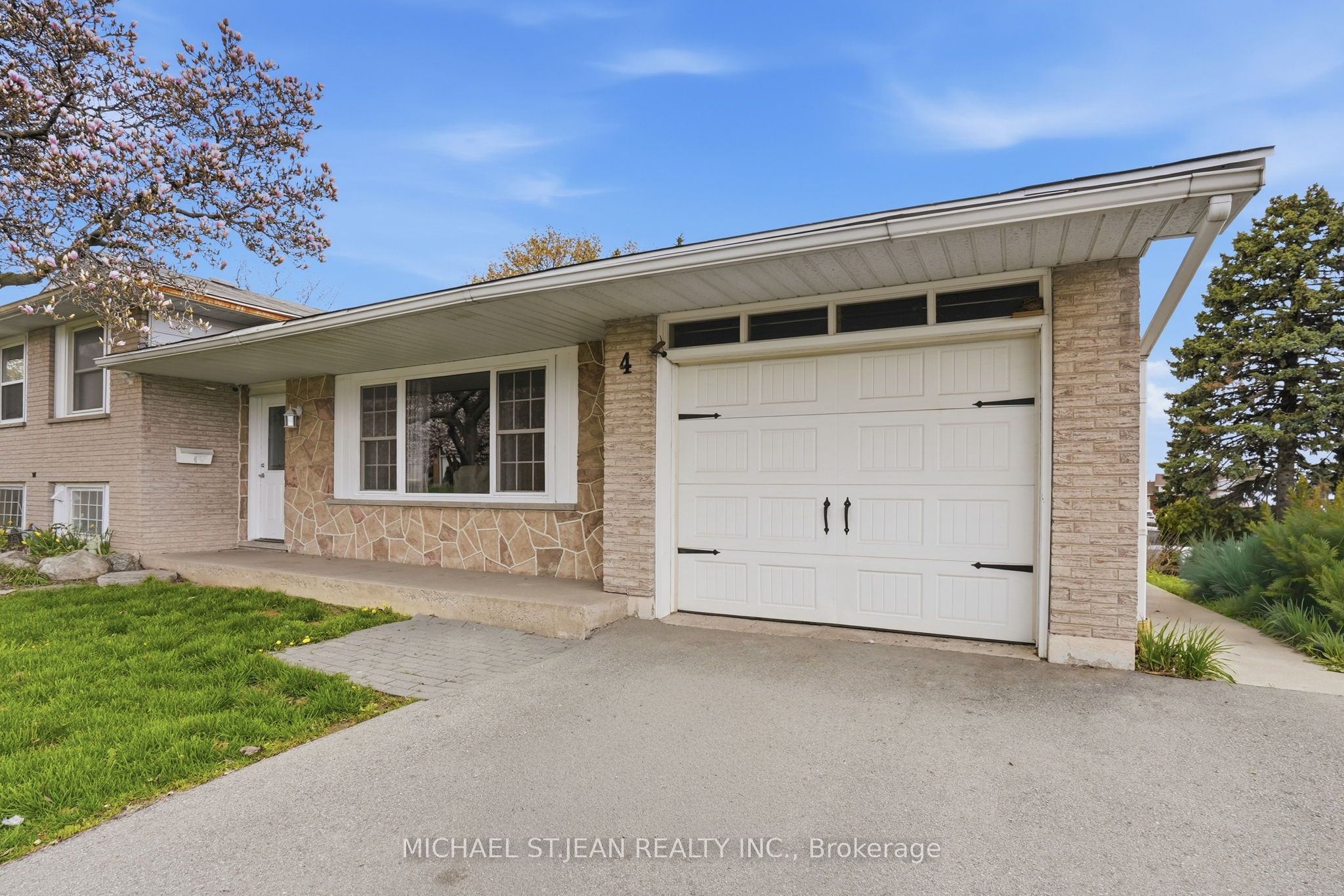4 Clifton Downs Road