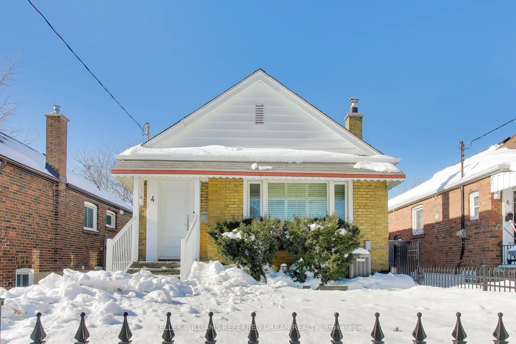 Photo of 4 Barfield Avenue, Toronto, ON M4J 4N5 (MLS # E12764718)