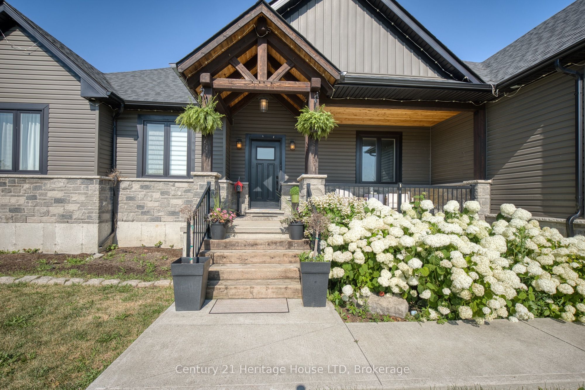 856 Lorraine Road