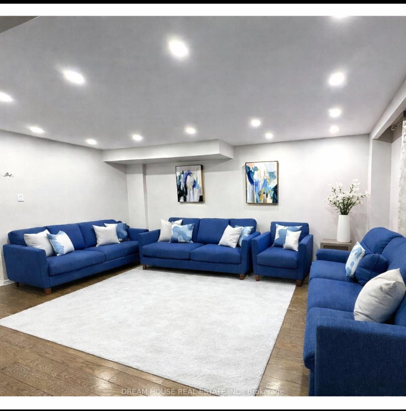 47 Rushmore Crescent