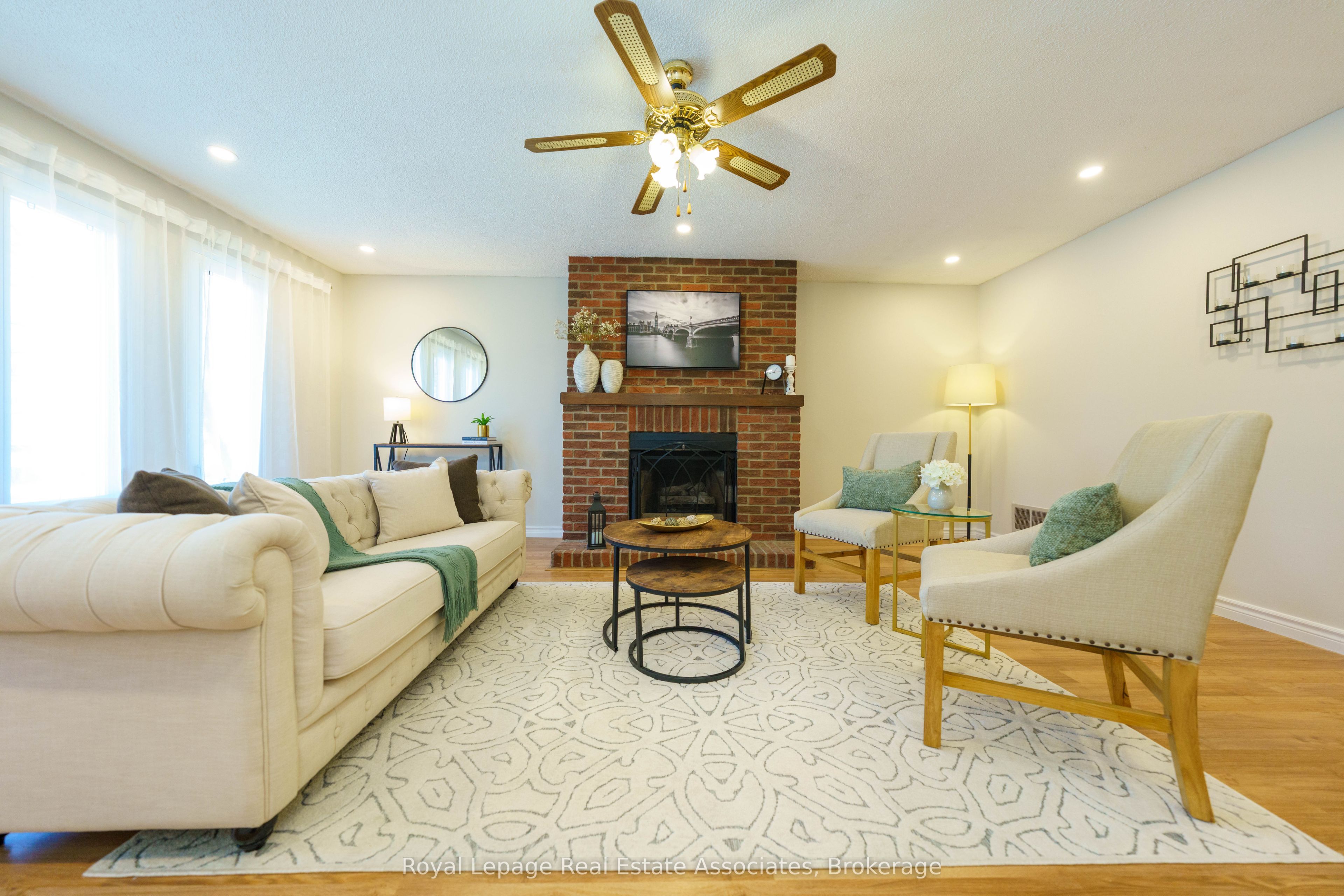6763 Dolmage Court