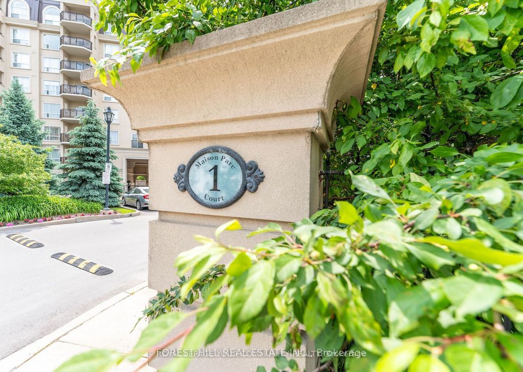 Photo of 1 Maison Parc Court #212, Vaughan, ON L4J 9K1 (MLS # N13077622)