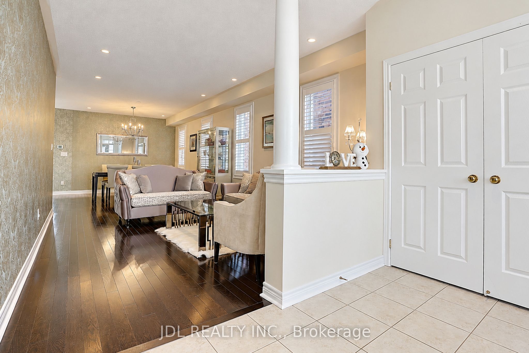 11 Herbert Wales Crescent